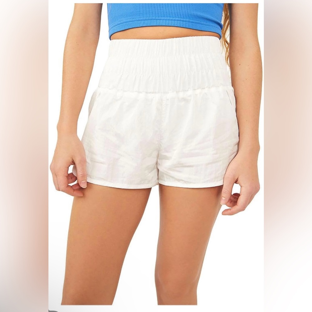 White Sporty Athletic Exercise Shorts Crinkle High Waisted Sweat Resistant Sz M!